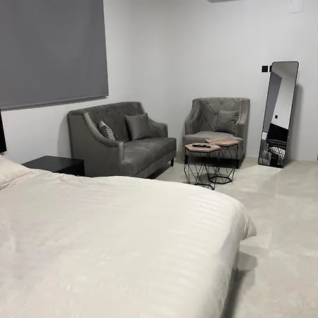 شقق السابعة السكنية Buraidah Exterior photo